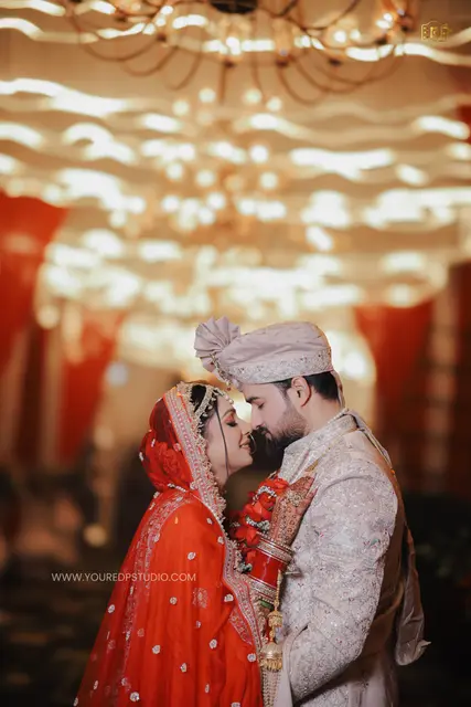 Candid wedding couple moment photographed by EDP Studio Lucknow