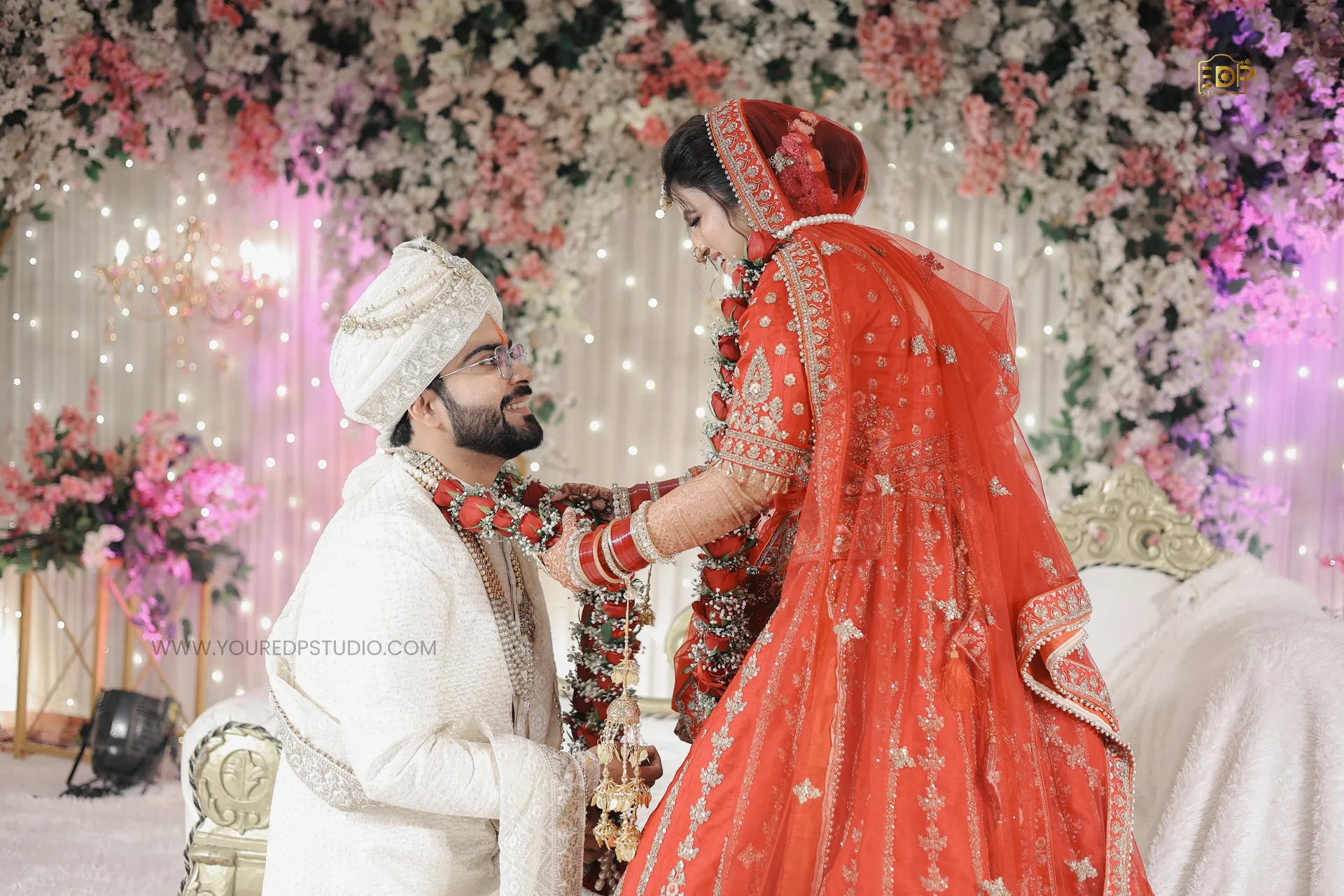 Why candid photography suits Indian weddings